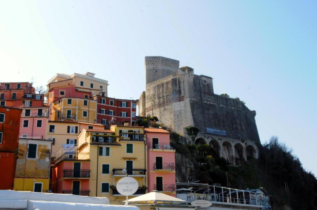 Appartement La Finestra Del Pesco à Lerici Extérieur photo