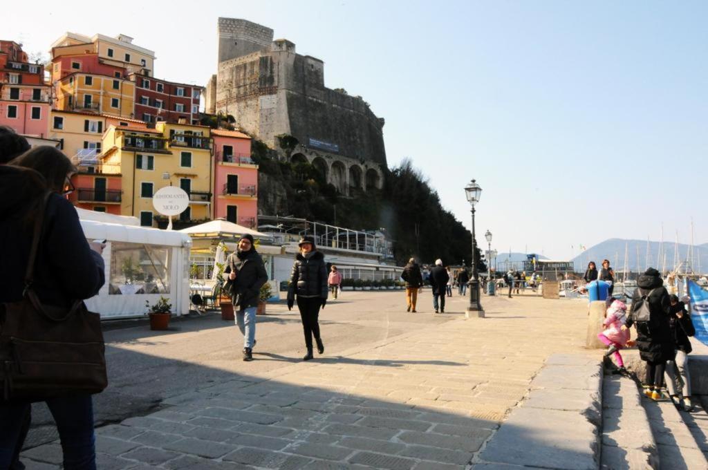 Appartement La Finestra Del Pesco à Lerici Extérieur photo